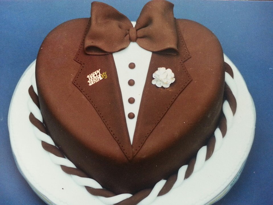 969468_566202683430397_787421473_n