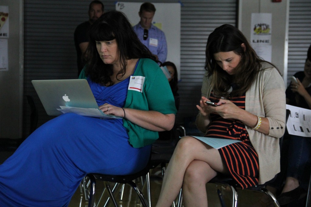Teachers create Twitter accounts to use during the Snaplearn sessions. Photo by Ashley Le