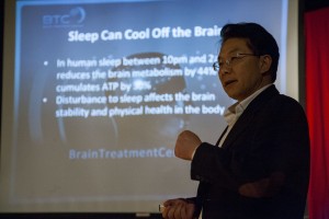 Dr. Jin Yi speaks about a potential link between sleep deprivation and mental disorders.