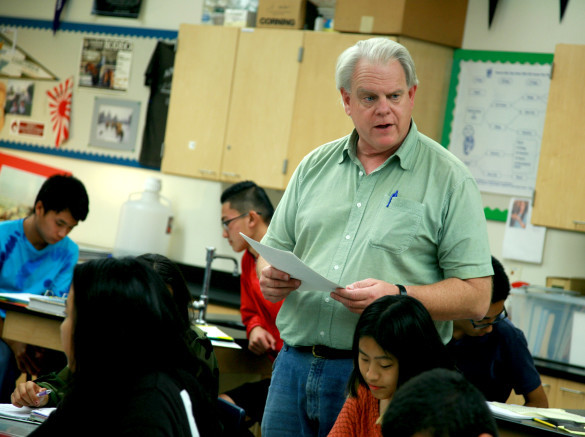 Mr. Orme pauses his lesson to ensure that his students fully understand the concepts Photo by Kristie Hoang