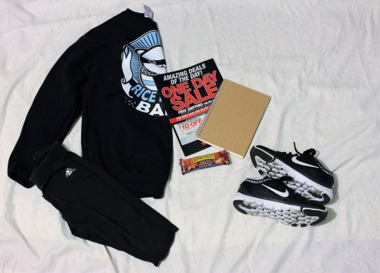 Use everything at your disposal to help with your Black Friday shopping. Photo by Ivy Duong